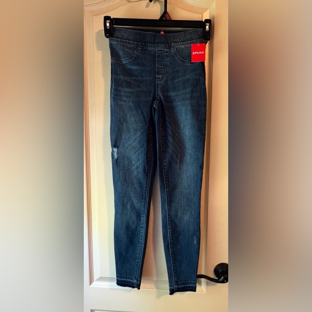 SPANX Dark Blue Distressed Ankle Skinny Jeans Size XS - Picture 6 of 16